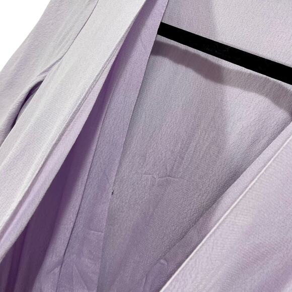 ASTR The Label Women's SZ XS Lavender Purple Short Sleeve Top Bodysuit Snaps EUC - Picture 3 of 8